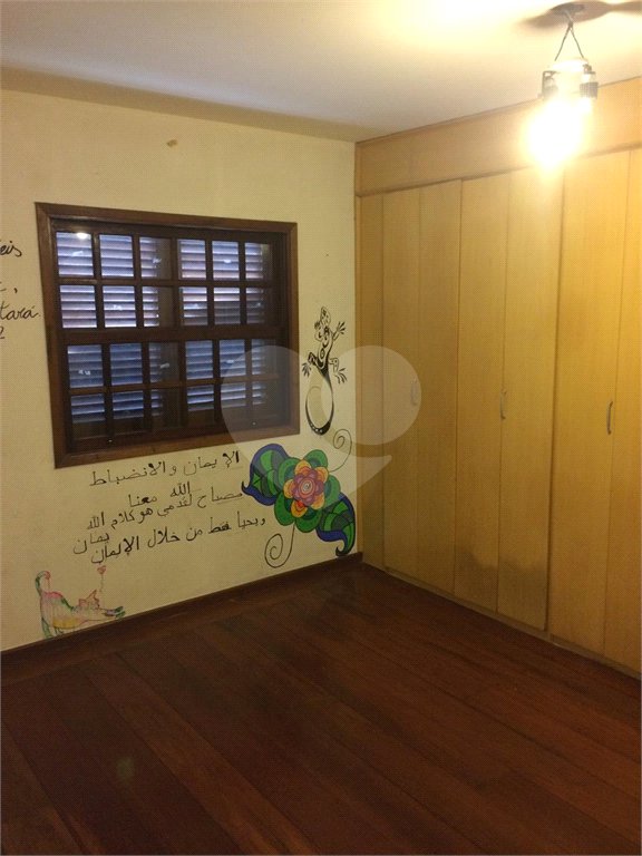 Casa à venda com 4 quartos, sendo 1 suíte, em Jardim Brasília (zona Leste), São Paulo, SP