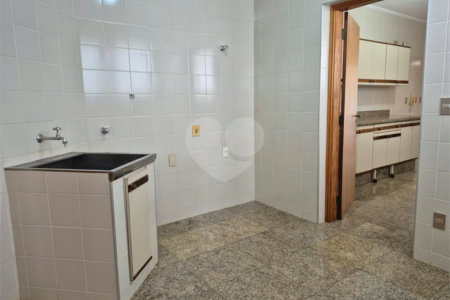 Apartamento à venda ou para alugar com 3 quartos, sendo 1 suíte, no Centro, Araraquara, SP