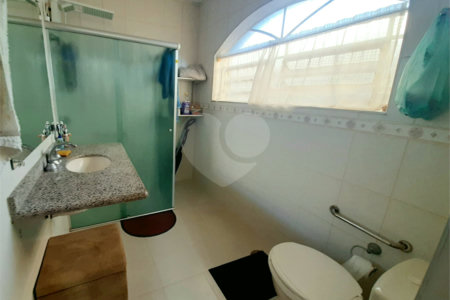 Casa à venda com 3 quartos, sendo 1 suíte, no Centro, Vinhedo, SP