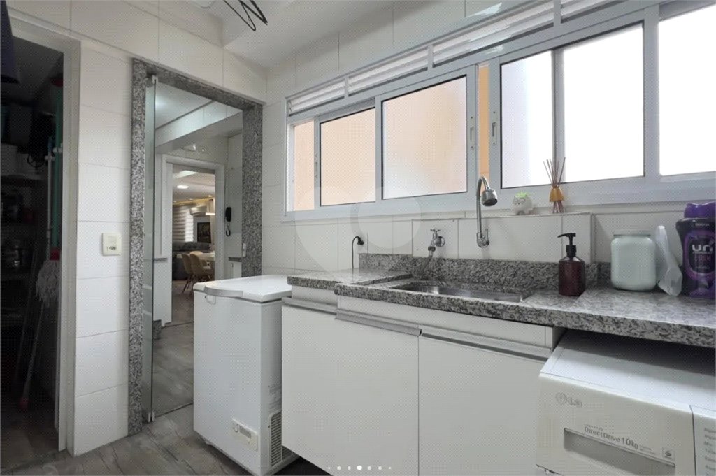 Apartamento à venda com 4 quartos, sendo 2 suítes, em Vila Augusta, Guarulhos, SP
