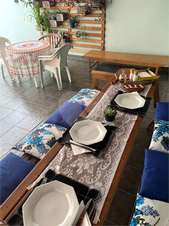 Casa à venda com 3 quartos, sendo 1 suíte,  em Jardim Casablanca, São Paulo, SP