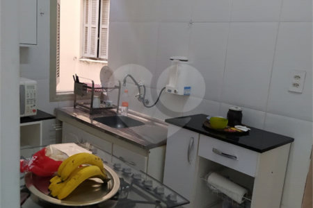Apartamento à venda com 2 quartos, sendo 1 suíte, no Centro, São Paulo, SP
