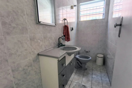 Sobrado à venda com 3 quartos, sendo 1 suíte, em Vila Polopoli, São Paulo - SP