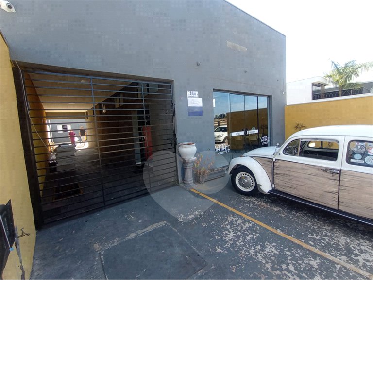 Salão Comercial para alugar em Vila Nastri, Itapetininga, SP
