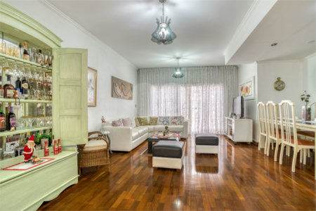 Casa de Vila à venda com 4 quartos, sendo 2 suítes, em Granja Julieta, São Paulo, SP