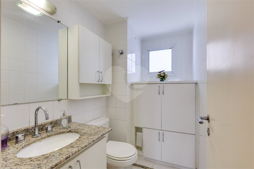 Apartamento à venda com 3 quartos, sendo 2 suítes, em Jardim Marajoara, São Paulo, SP
