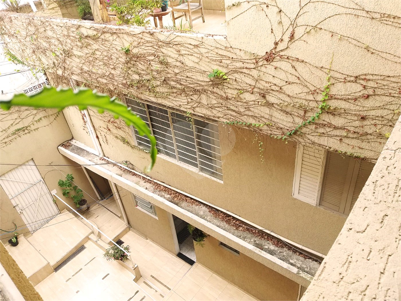 Casa Térrea à venda com 3 quartos, sendo 1 suíte, em Jardim Marisa, São Paulo, SP