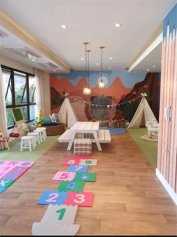 Apartamento à venda com 3 suítes em Vila Monumento, São Paulo, SP