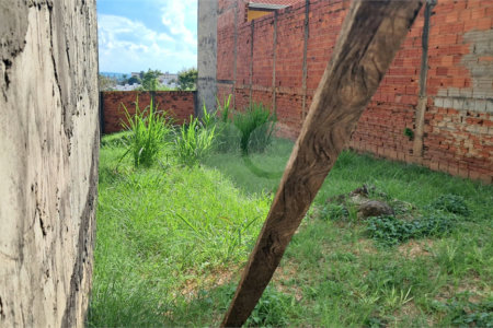 Terreno à venda no condomínio Celia Maria, Porto Feliz - SP