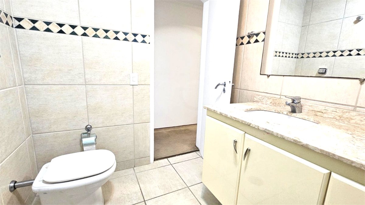 Apartamento para alugar com 3 quartos, sendo 1 suíte, em Granja Julieta, São Paulo, SP