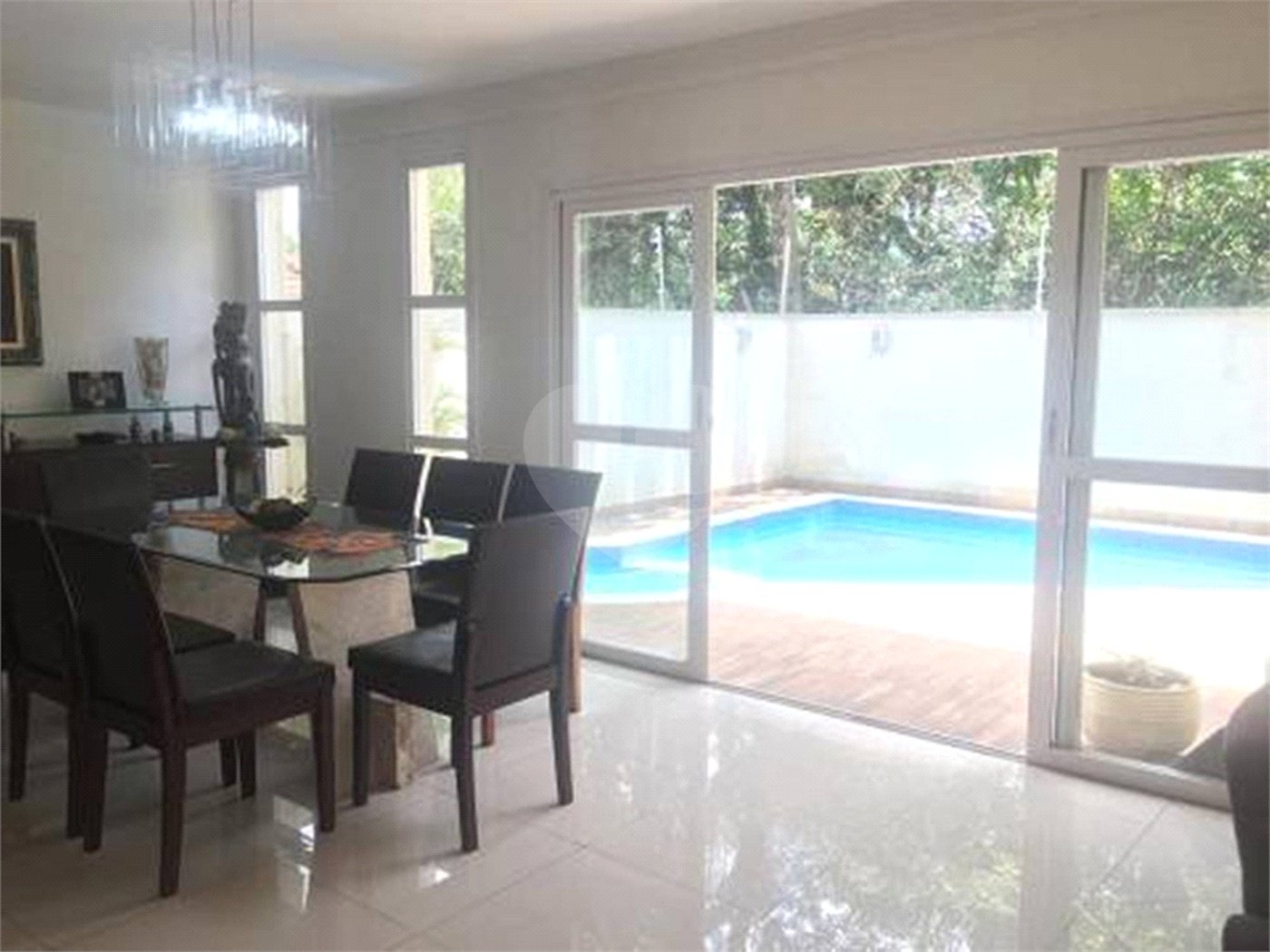 Casa à venda com 4 quartos, sendo 3 suítes, no condomínio Residencial Nova Cantareira, São Paulo - SP