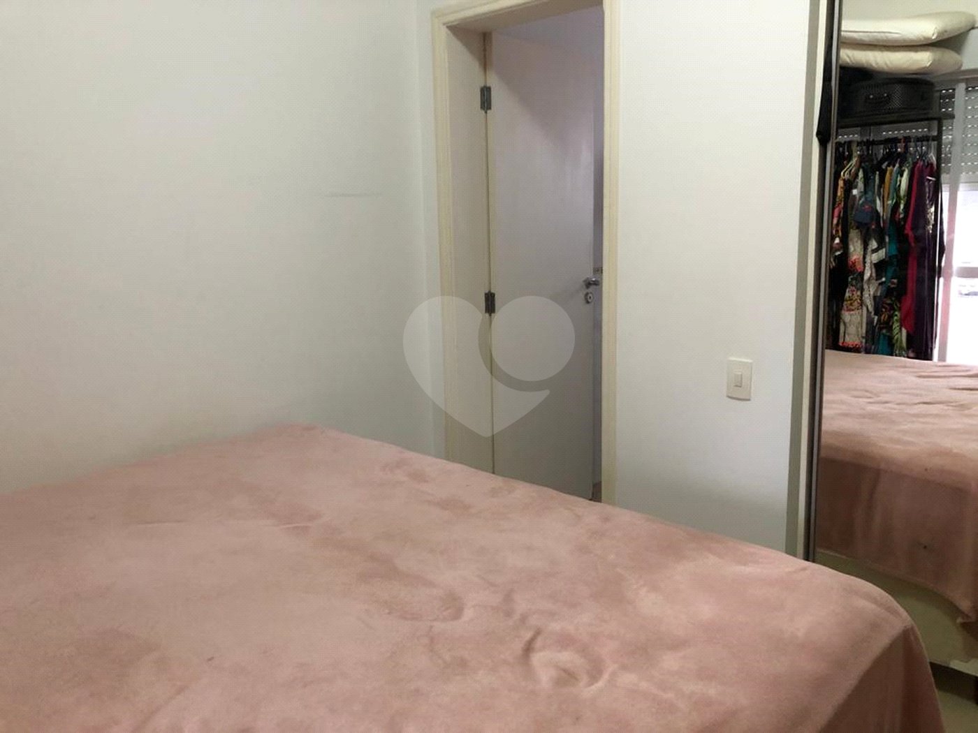 Casa à venda com 3 suítes no condomínio Aldeia da Mata, Votorantim - SP