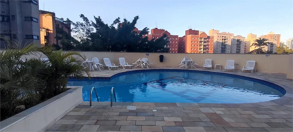 Flat à venda com 1 quarto em Jardim Ampliação, São Paulo, SP