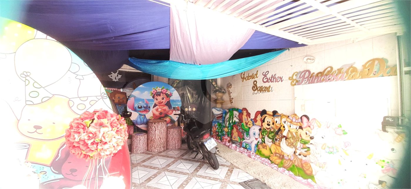 Sobrado à venda com 4 quartos, sendo 1 suíte, em Santana, São Paulo, SP