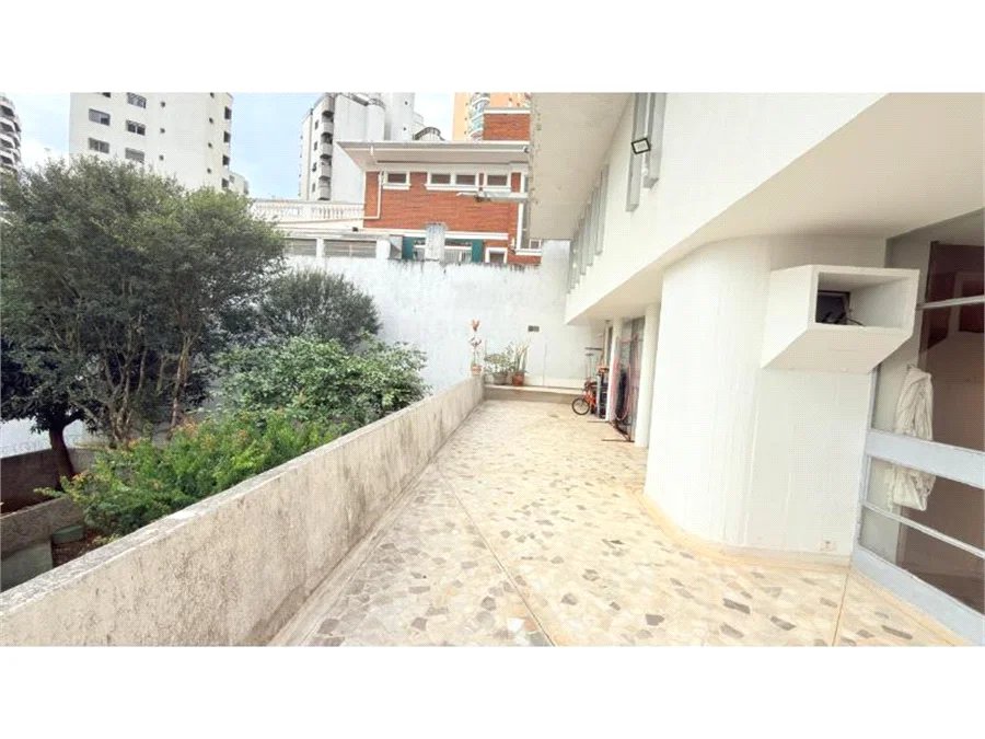 Casa à venda com 4 quartos, sendo 3 suítes, em Santana, São Paulo, SP