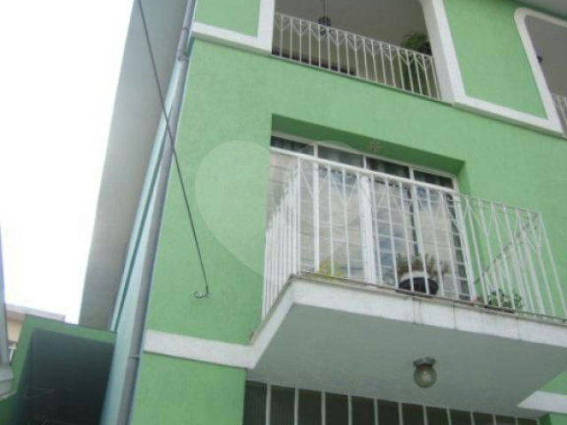 Sobrado à venda com 3 quartos, sendo 1 suíte,  em Parada Inglesa, São Paulo, SP