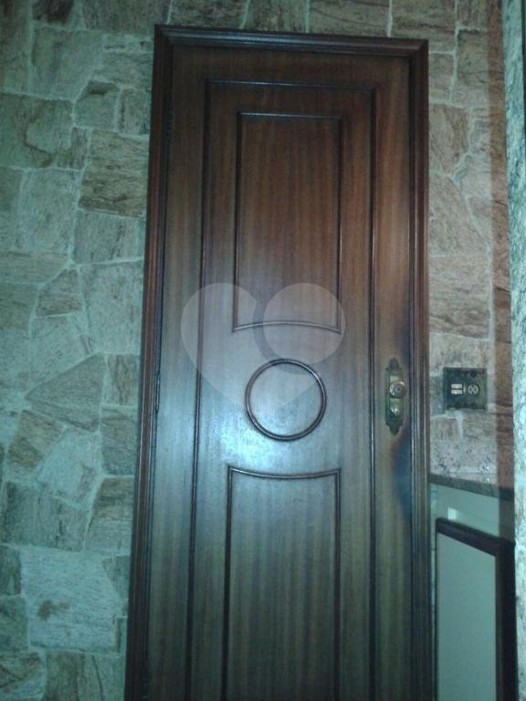 Sobrado à venda com 5 quartos, sendo 1 suíte, em Tremembé, São Paulo, SP