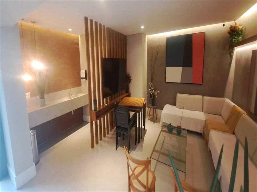 Apartamento à venda com 3 quartos, sendo 1 suíte, em Pinheiros, São Paulo, SP