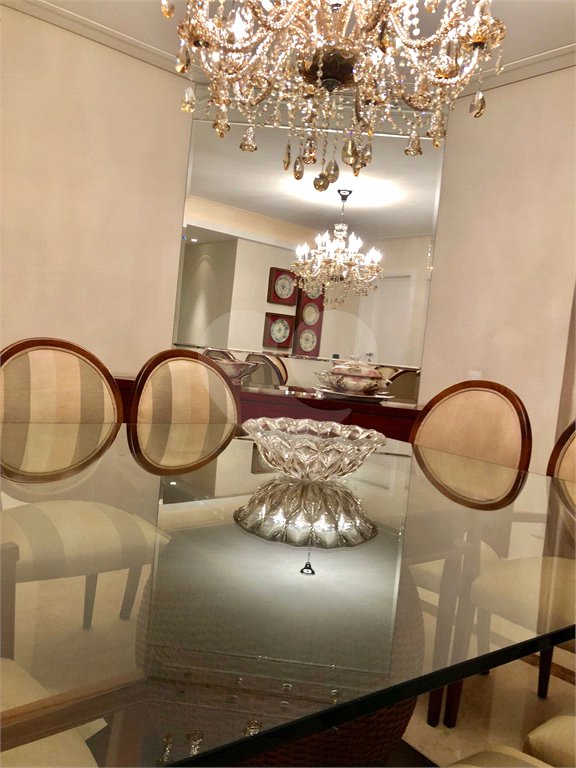 Apartamento à venda com 3 suítes em Tatuapé, São Paulo, SP