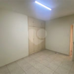 Casa à venda com 3 quartos, sendo 1 suíte, no Centro, Araraquara, SP