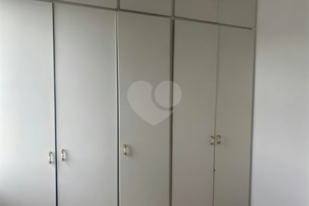 Apartamento à venda com 3 quartos em Vila Leonor, Guarulhos, SP