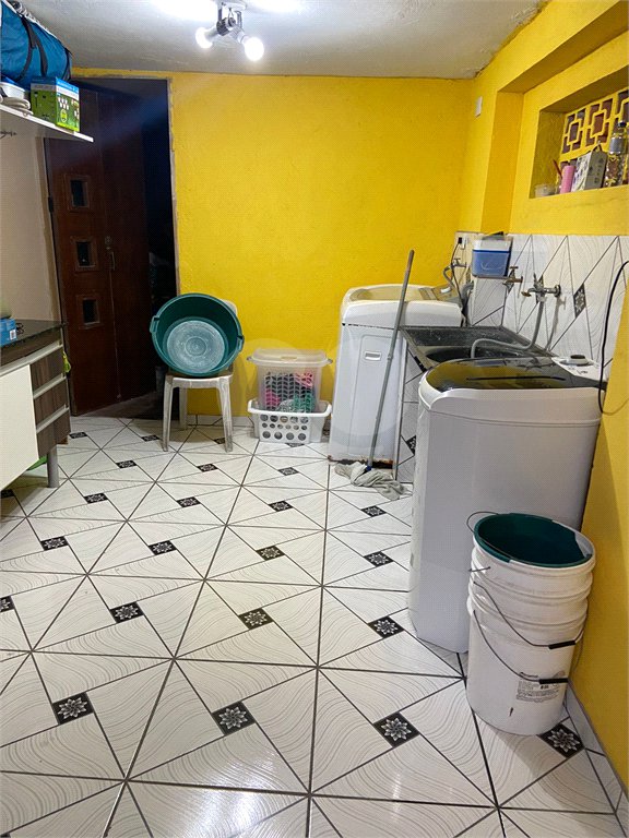 Casa à venda com 3 quartos, sendo 2 suítes, em Jardim Medina, Poá, SP