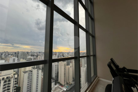 Apartamento à venda com 2 suítes em Indianópolis, São Paulo, SP