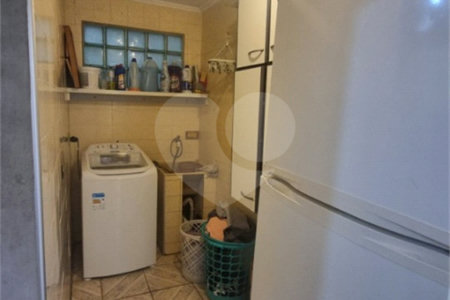 Casa à venda com 3 quartos, sendo 1 suíte, no Centro, Vinhedo, SP