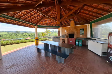 Casa à venda com 1 quarto no condomínio Village Saint Charbel, Araçoiaba da Serra - SP