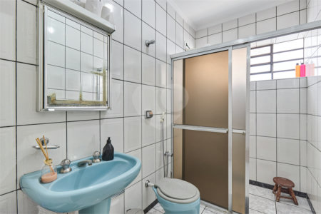 Sobrado à venda com 3 quartos, sendo 1 suíte,  em Chácara Flora, São Paulo, SP