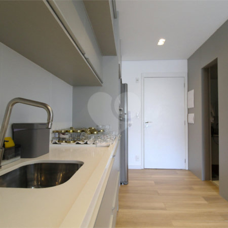 Apartamento à venda com 1 quarto em Indianópolis, São Paulo, SP