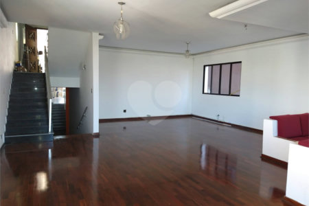 Casa à venda ou para alugar com 3 quartos, sendo 1 suíte, em Jardim São Bento, São Paulo, SP