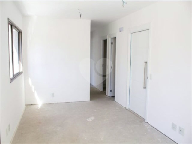 Apartamento à venda com 3 quartos, sendo 1 suíte,  em Paraíso, São Paulo, SP