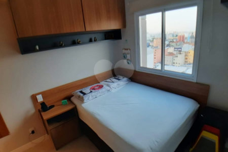 Apartamento à venda no Brás, 1 suíte, garagem