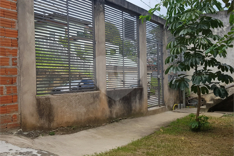 Sobrado à venda com 4 suítes em Tremembé, São Paulo, SP