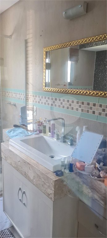 Apartamento à venda com 3 quartos, sendo 1 suíte, em Higienópolis, São Paulo, SP