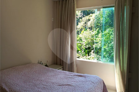 Casa à venda com 3 suítes no condomínio Atlantico Sul, Rio de Janeiro - RJ