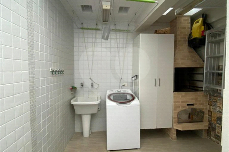 Sobrado à venda com 3 quartos, sendo 1 suíte, em Horto Florestal, São Paulo, SP