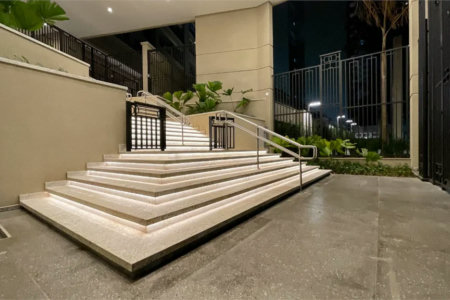 Apartamento à venda com 4 suítes em Real Parque, São Paulo, SP