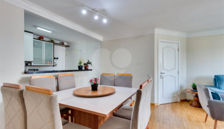 Apartamento à venda com 4 quartos, sendo 1 suíte,  em Alto da Boa Vista, São Paulo, SP