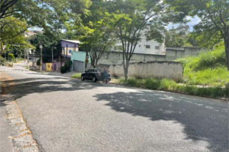 Terreno à venda no condomínio Padre Tiago Alberione, São Paulo - SP