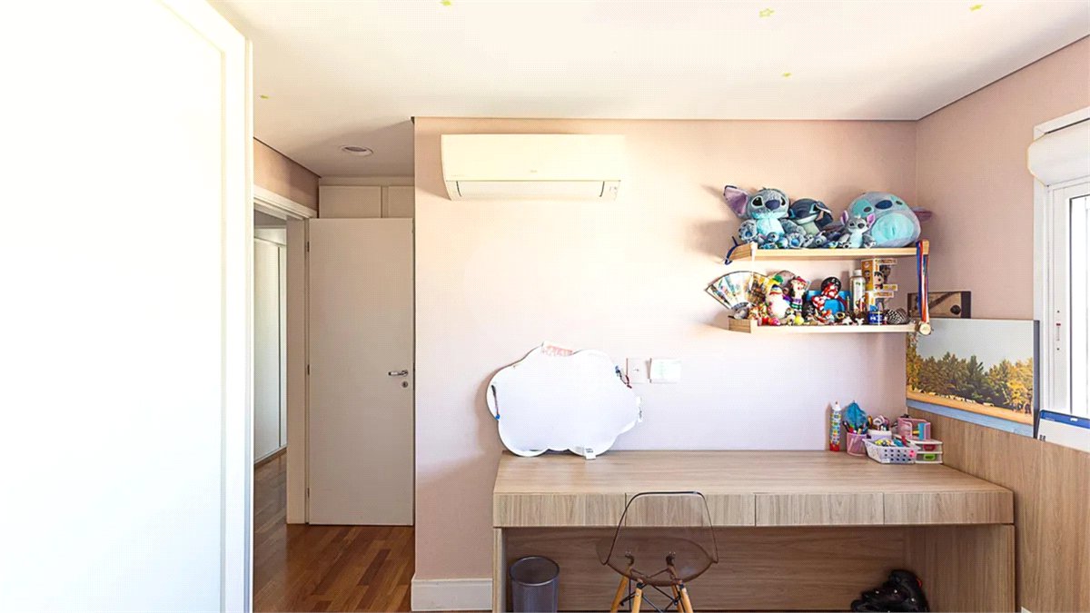 Apartamento à venda com 3 suítes em Vila Olímpia, São Paulo, SP