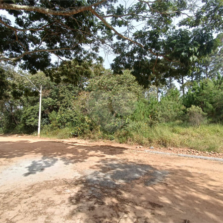 Terreno à venda no condomínio Residencial Sitio da Hortensias, São Roque - SP