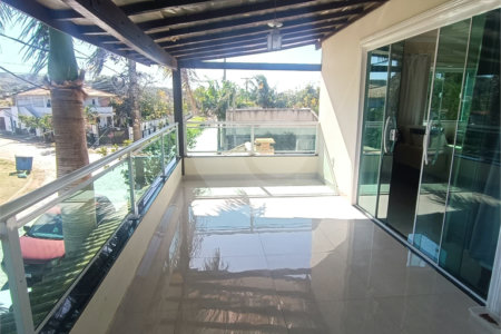 Casa à venda com 3 quartos, sendo 1 suíte,  em São José, Armação dos Búzios, RJ