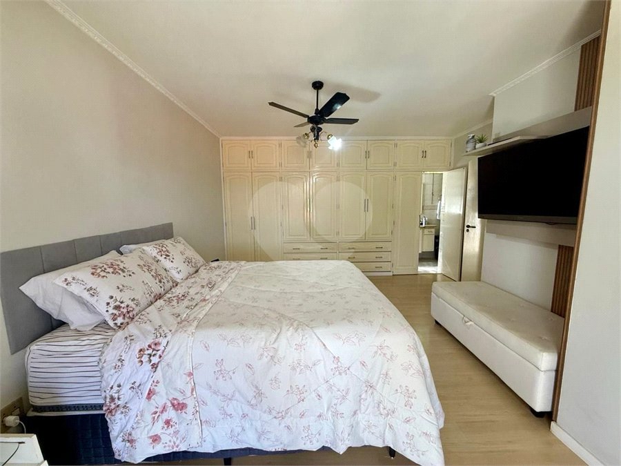 Casa à venda com 4 quartos, sendo 2 suítes,  no condomínio Morada da Lua, Vinhedo - SP