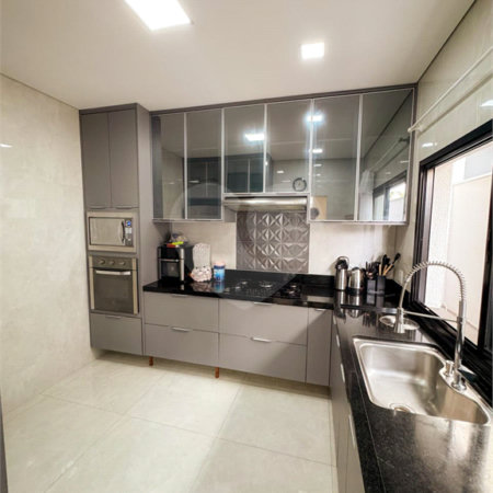 Casa à venda com 4 quartos, sendo 2 suítes, no condomínio Belvedere 2, Cuiabá - MT