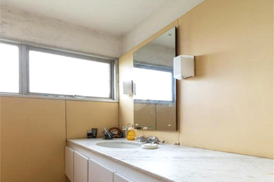 Apartamento à venda com 3 quartos, sendo 1 suíte, em Perdizes, São Paulo, SP