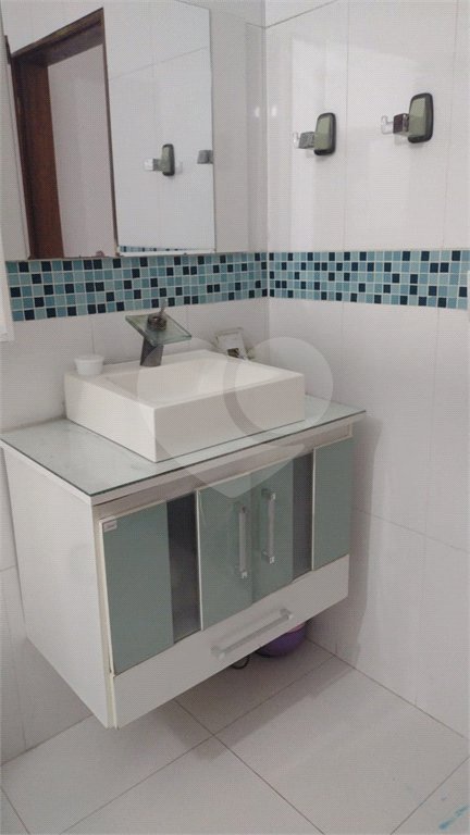 Sobrado à venda com 3 quartos, sendo 2 suítes,  em Vila Suissa, Mogi das Cruzes, SP