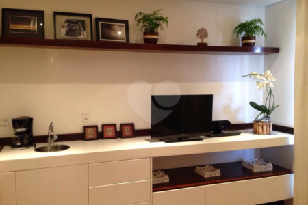 Apartamento à venda com 1 quarto em Vila Olímpia, São Paulo, SP