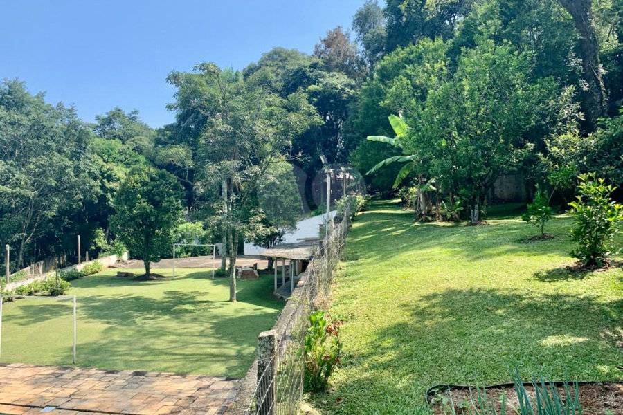 Casa Térrea à venda com 4 quartos, sendo 1 suíte, em Serra da Cantareira, Mairiporã, SP
